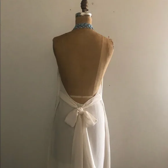 J.DOSI]Turquoise Embellishment Cream Silk Crepe Halter neck Backless Dress - Picture 12 of 16